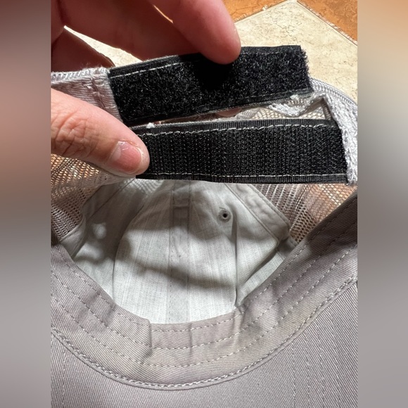 LeeLee Rox Swarovski Crystal Skull Cap - Picture 9 of 11